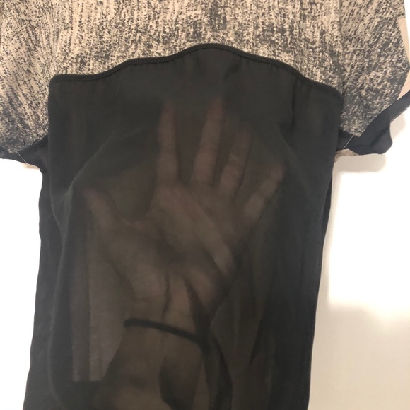 Improvd tan and black blouse, sheer back - Picture 4 of 8